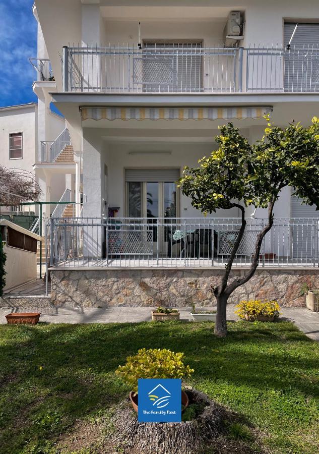 Ferienwohnung The Family Nest - Casa Eva Manfredonia Exterior foto